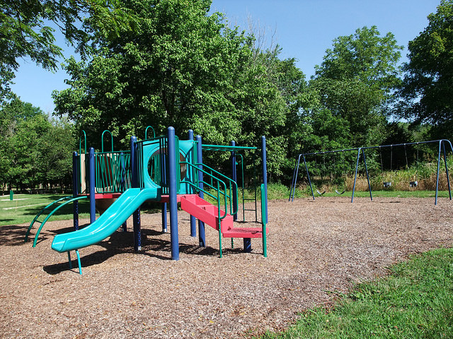 playground equipment with slides 