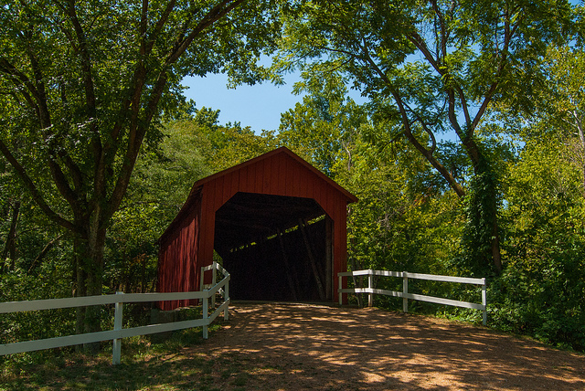 entrance to the red covered bridge